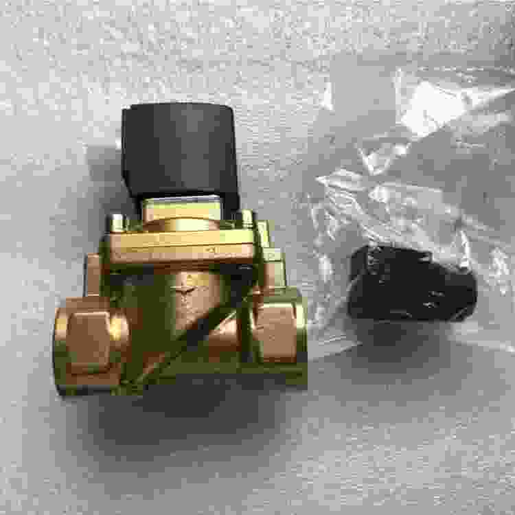 1089038035 Solenoid Valve AC24V 50Hz 16Bar untuk Atlas Copco Compressor